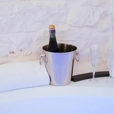 Iconica Luxury *